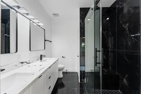3135 Crane St Unit A Houston TX 77026