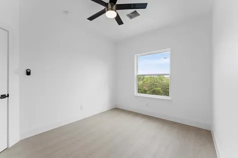 3135 Crane St Unit A Houston TX 77026