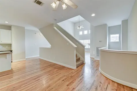 650 Westcross Street 35 Houston TX 77018