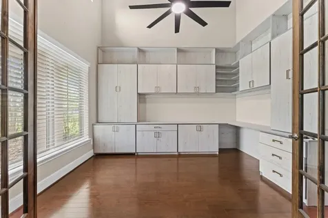 4826 Beekman Drive Missouri City TX 77459