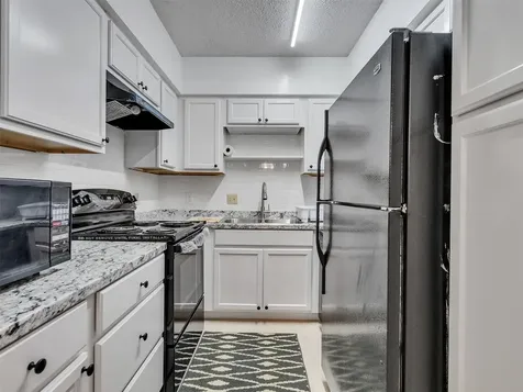 2601 Bellefontaine Street B317 Houston TX 77025