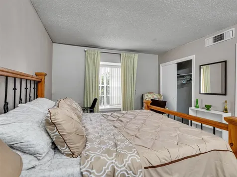 2601 Bellefontaine Street B317 Houston TX 77025