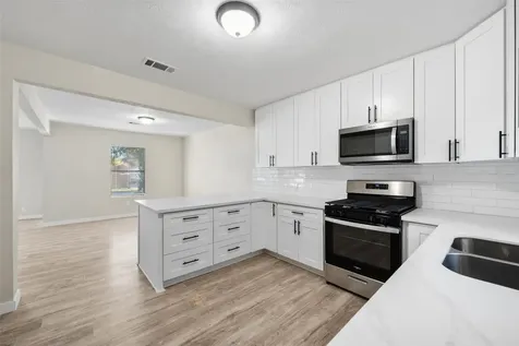 6829 Japonica Street Houston TX 77087