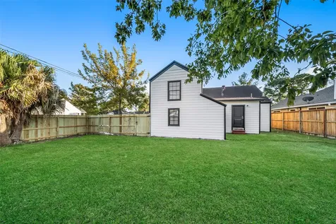 6829 Japonica Street Houston TX 77087
