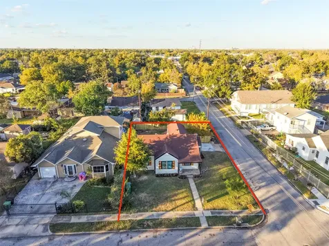 6829 Japonica Street Houston TX 77087