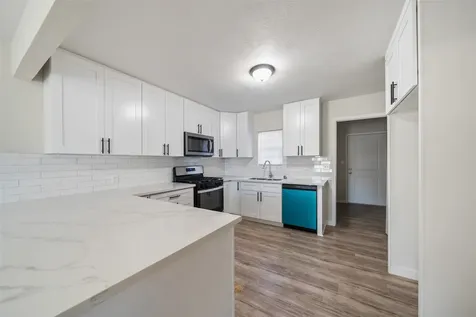 6829 Japonica Street Houston TX 77087