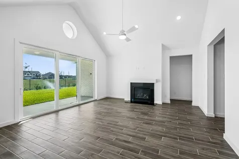 12822 Old Fashion Circle Mont Belvieu TX 77535