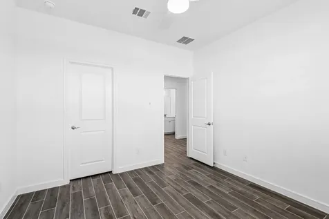 12822 Old Fashion Circle Mont Belvieu TX 77535