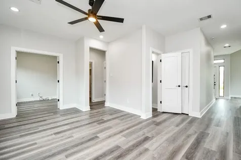 3337 Shelby Circle Houston TX 77051