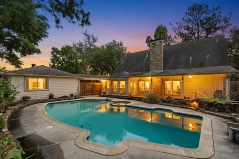 5019 Chantry Drive Houston TX 77084