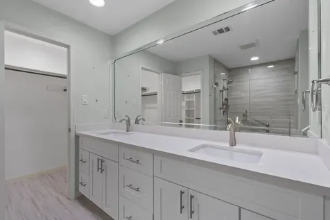 5019 Chantry Drive Houston TX 77084