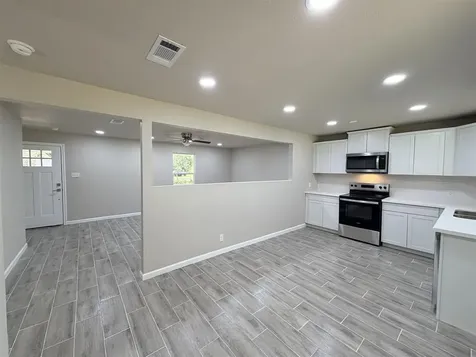 3244 Brent Drive Orange TX 77632