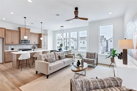 4703 Oats Street A Houston TX 77020