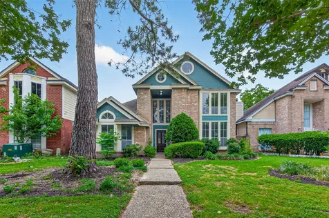 4735 Cashel Glen Drive Houston TX 77069
