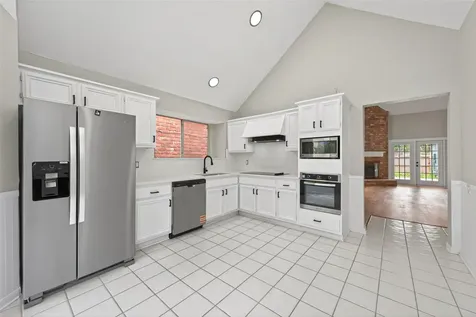 4735 Cashel Glen Drive Houston TX 77069