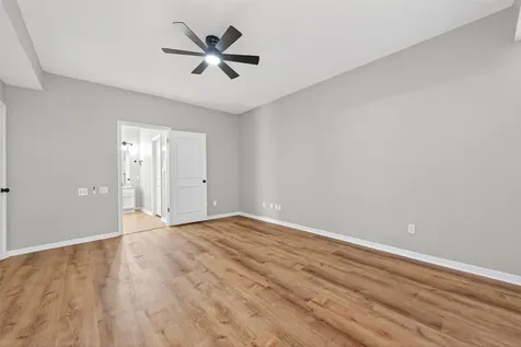 4735 Cashel Glen Drive Houston TX 77069