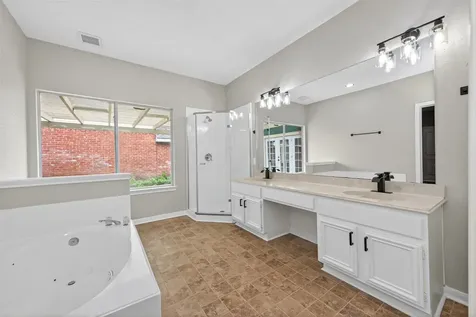 4735 Cashel Glen Drive Houston TX 77069