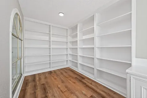 4735 Cashel Glen Drive Houston TX 77069