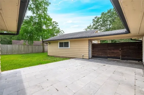 4034 Shady Springs Drive Seabrook TX 77586