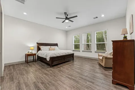 935 Four Fountains Street New Caney TX 77357