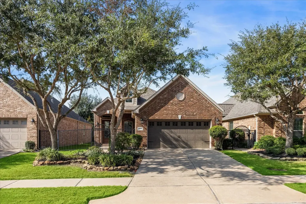 27006 Walker Retreat Lane Katy TX 77494
