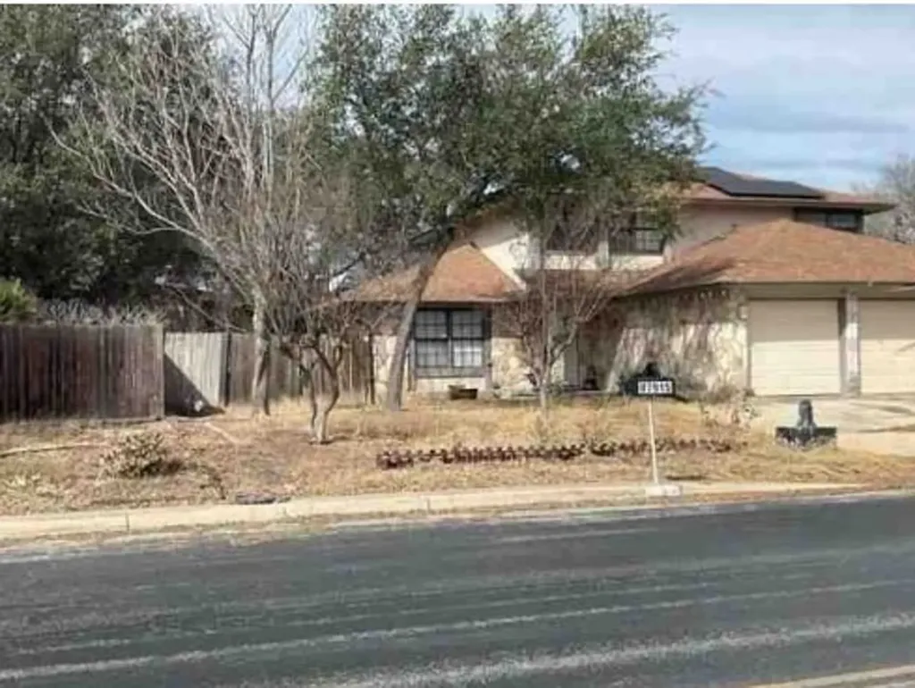 7915 New World San Antonio TX 78239