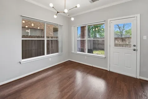 5227 Brinkman Court Houston TX 77091