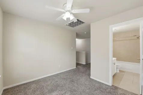 5227 Brinkman Court Houston TX 77091