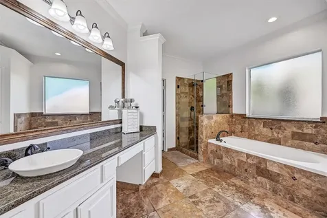 609 Forest Bend Lane Friendswood TX 77546