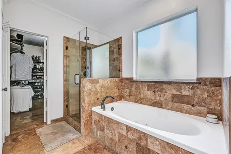 609 Forest Bend Lane Friendswood TX 77546