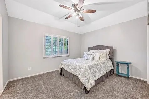 609 Forest Bend Lane Friendswood TX 77546