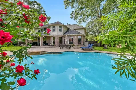609 Forest Bend Lane Friendswood TX 77546