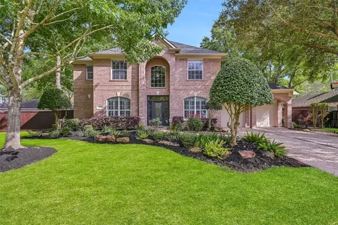 609 Forest Bend Lane Friendswood TX 77546