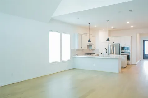 15327 Algunas Plumas Cypress TX 77433