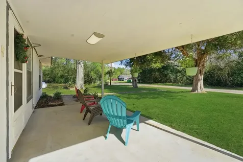 12782 Flowers Drive Saratoga TX 77585