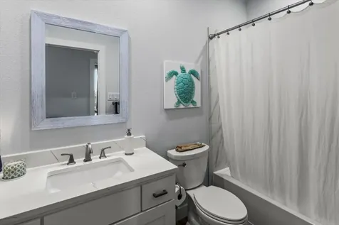4102 Grayson Drive Galveston TX 77554