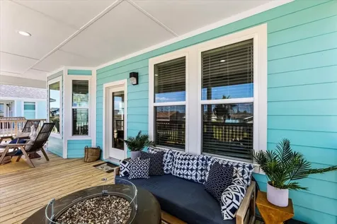 4102 Grayson Drive Galveston TX 77554