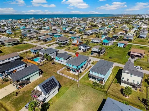 4102 Grayson Drive Galveston TX 77554