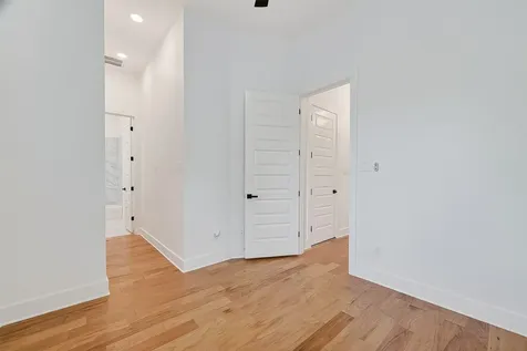 1920 Laverne Street Houston TX 77080