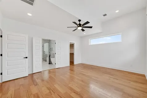 1920 Laverne Street Houston TX 77080
