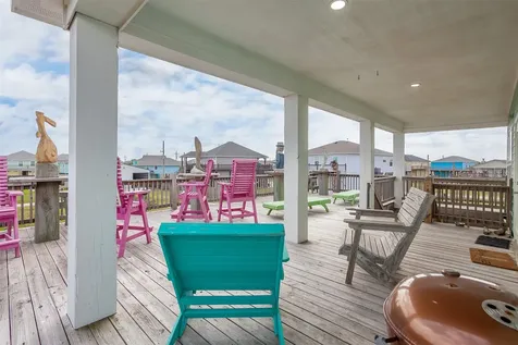 2110 Seahorse Lane Crystal Beach TX 77650