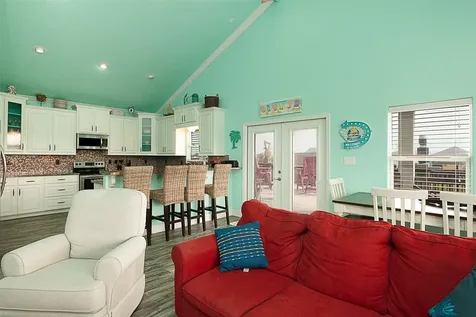2110 Seahorse Lane Crystal Beach TX 77650