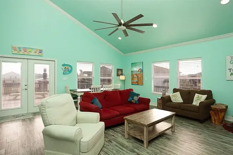 2110 Seahorse Lane Crystal Beach TX 77650