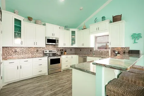 2110 Seahorse Lane Crystal Beach TX 77650