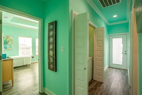 2110 Seahorse Lane Crystal Beach TX 77650