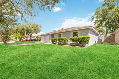 6111 Westbranch Drive Houston TX 77072