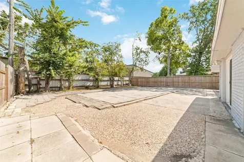 6111 Westbranch Drive Houston TX 77072