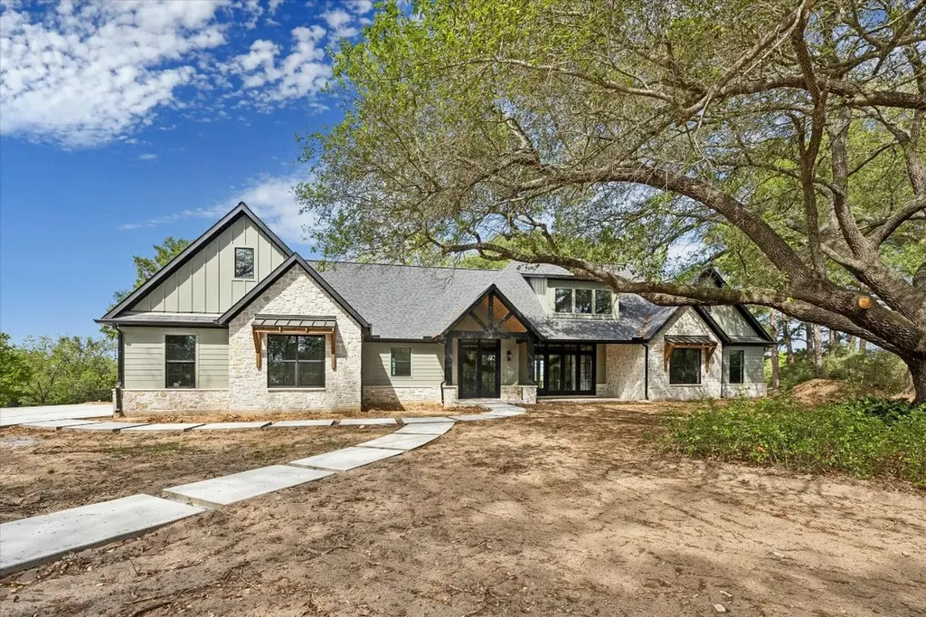 1 Windmill Ridge Brenham TX 77833