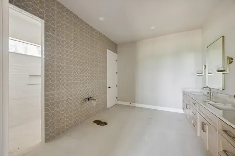 1 Windmill Ridge Brenham TX 77833