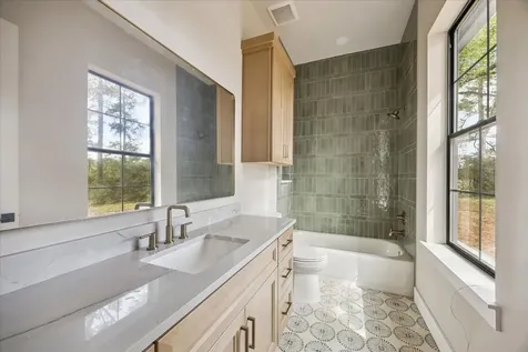 1 Windmill Ridge Brenham TX 77833